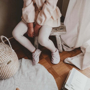 Cosyroots Krabbelschuhe Recycelt Classy Flowers