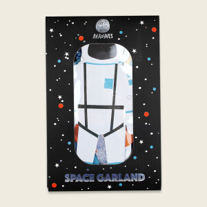 Ava & Yves Girlande Space