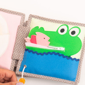 Jolly Designs Peek A Boo - 6 Seiten Mini Quiet Book