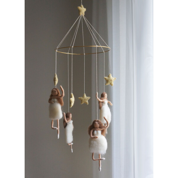 Gamcha Mobile Ballerina