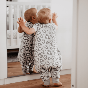 Emma&Noah Schlafsack mit Füßen 2.5 TOG Leo...