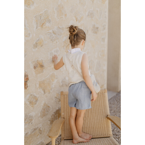 Leevje Leinenshorts clear blue mit Gürtel