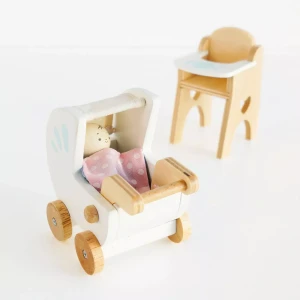 Le Toy Van Baby-Set für Puppenhaus Nursery