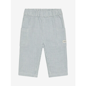 En Fant Musselinhose Streifen