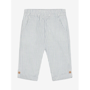 En Fant Musselinhose Streifen
