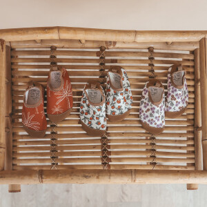 Salted Stories Badeschuhe Sparkly Flowers