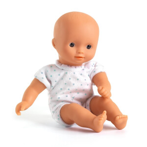 Djeco Mini Pomea Puppe Sasha mit Tragekorb