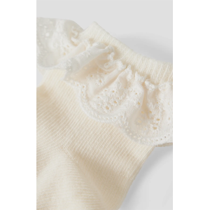 Lil Atelier Socken Rüschen